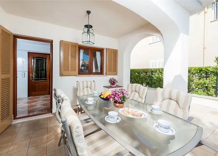 Barret カン・ピカフォルト